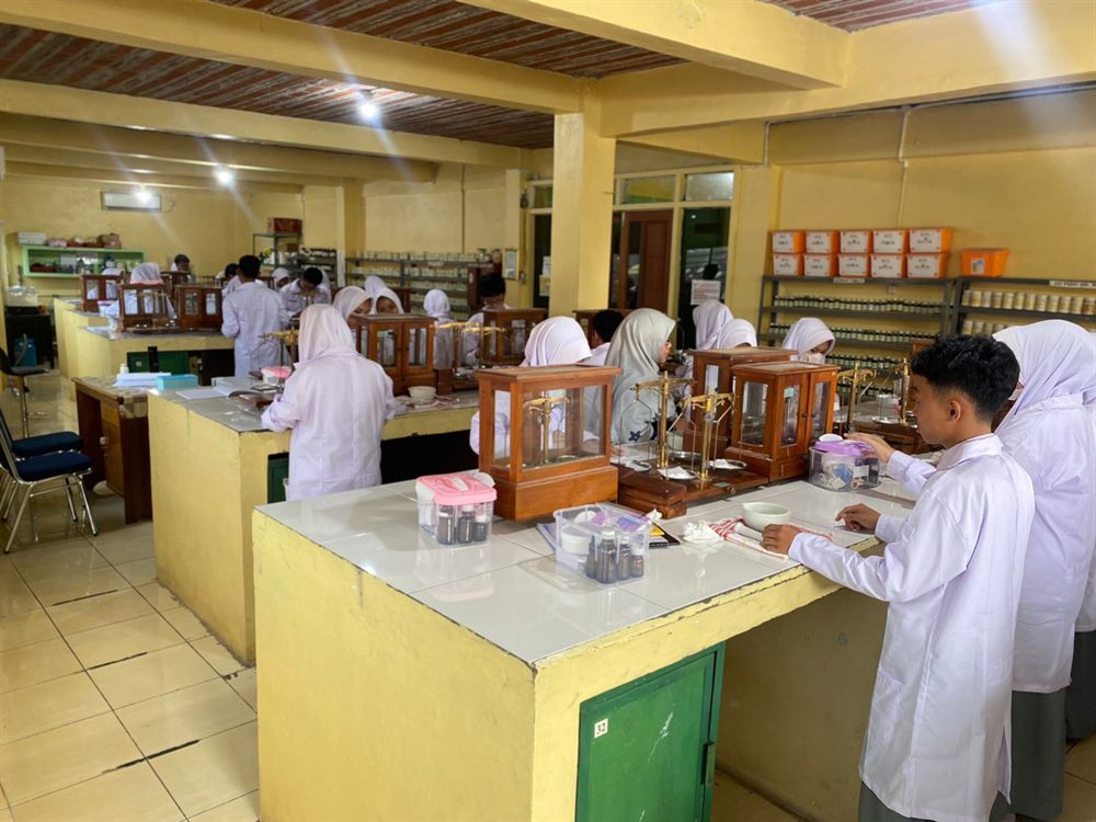 Laboratorium Farmasi